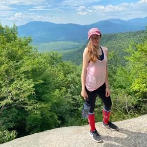 Meet your Posher, Hannah chloe